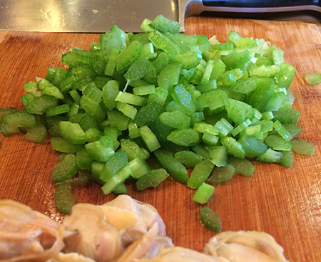 clam-soup-celery