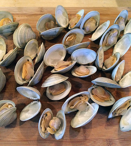 clam-soup-clams